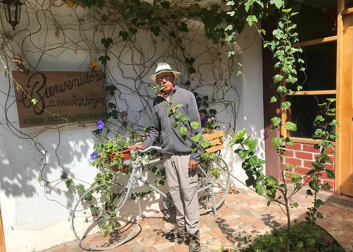 Casa Jazmin Familiar Eco Amigable - Huayoccari, Sacred Valley ホームステイ Huayoccare